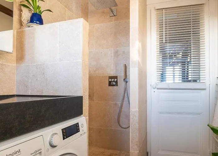 Apartman Cozy Escape In A Refined 2 - 14e